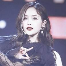 海南首富女儿吴宣仪